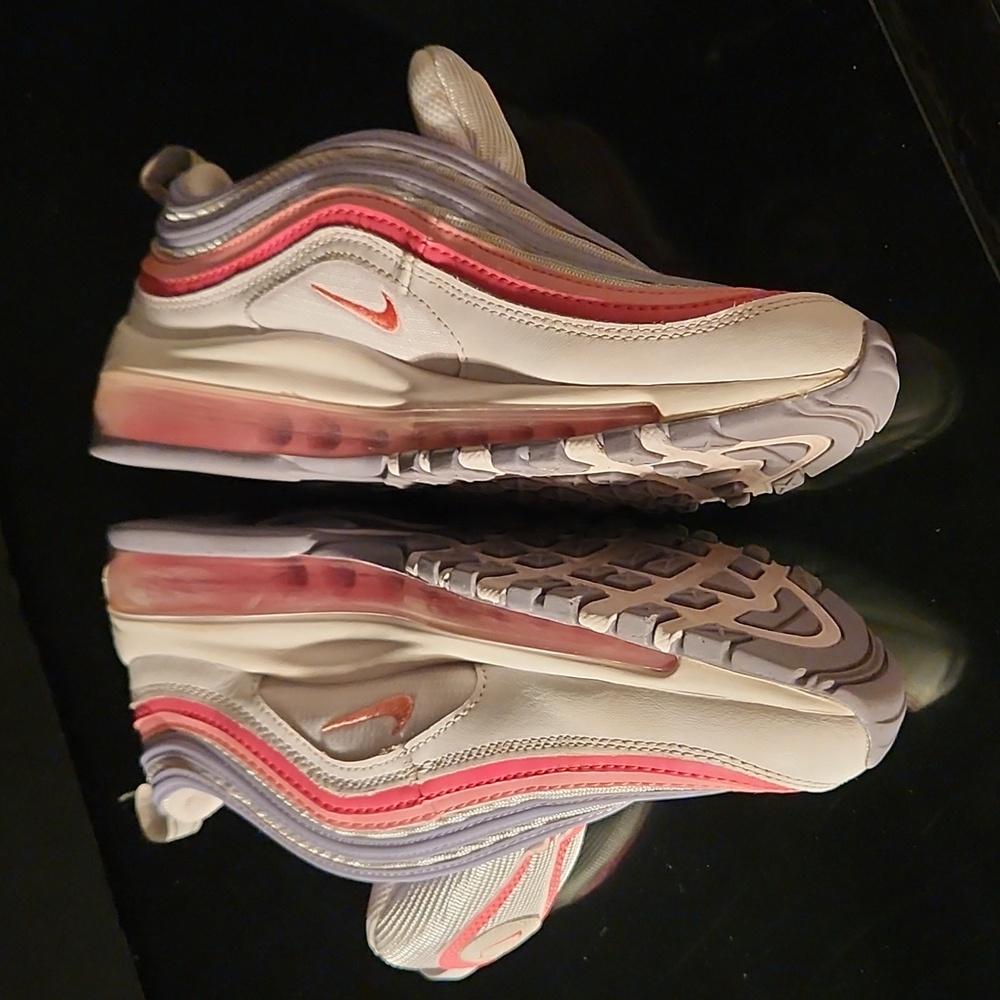 Nike Air Max 97 GS in Coral Chalk White Dust Pink - Picture 6 of 8